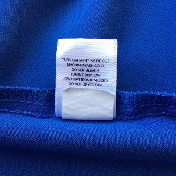 Figs Blue V-Neck Scrub Top - Picture 4 of 5